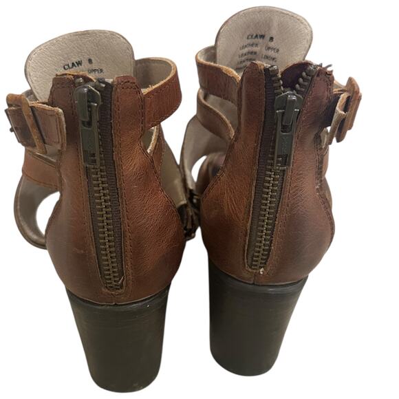 Freebird By Steven Claw Heel in Brown Distressed - Picture 7 of 10